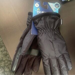 Isotoner Women's Black Winter Gloves